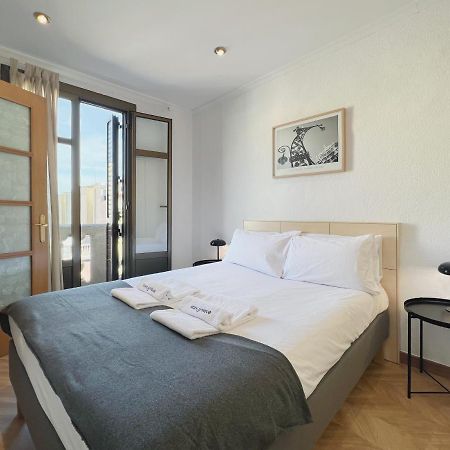 Stay U-Nique Apartments Calabria Barcellona Esterno foto